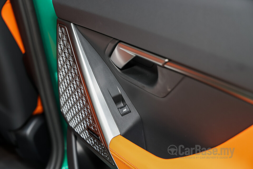 BMW M5 G90 (2025) Interior