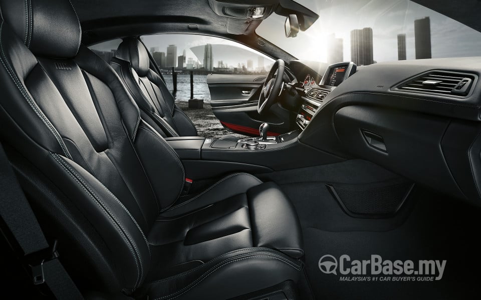 BMW M6 Coupe F13 (2012) Interior