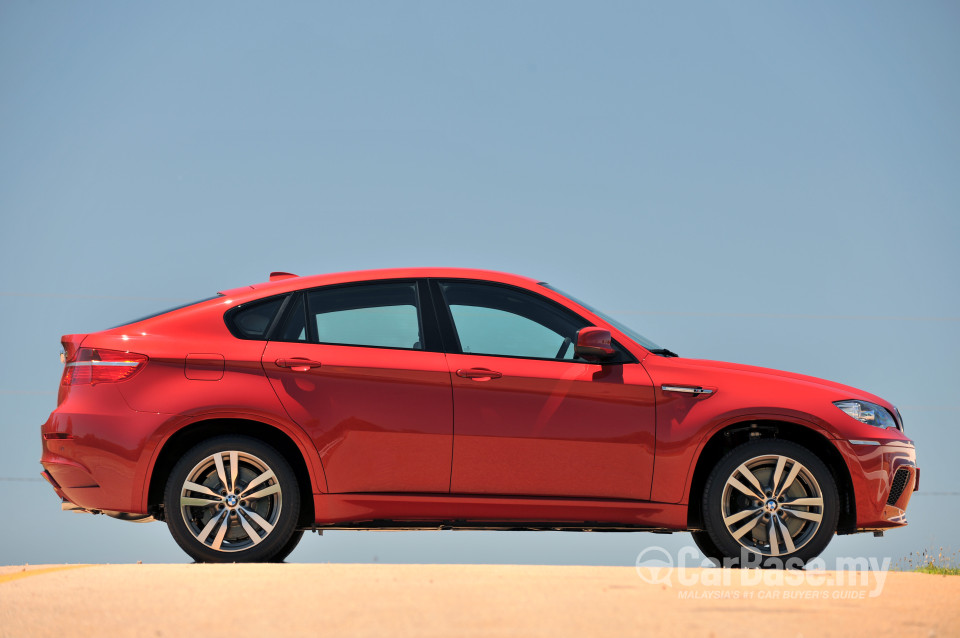 BMW X6 M E71 (2010) Exterior