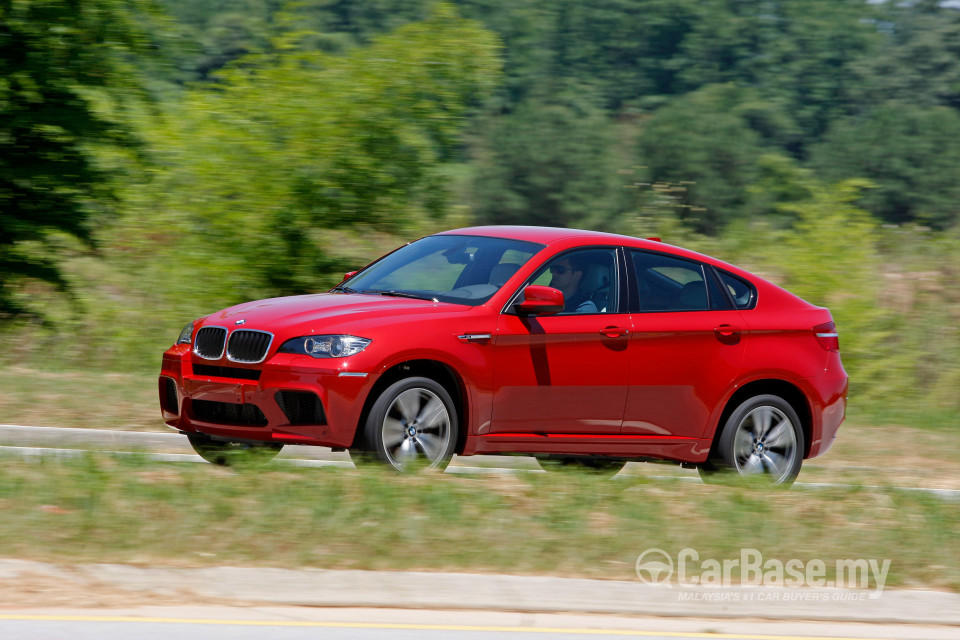 BMW X6 M E71 (2010) Exterior