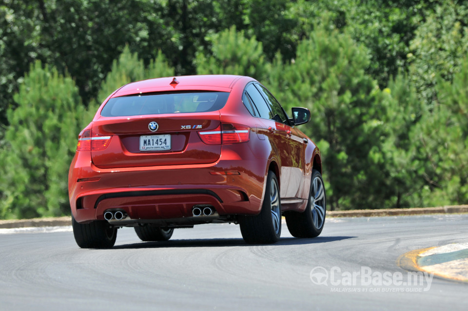 BMW X6 M E71 (2010) Exterior