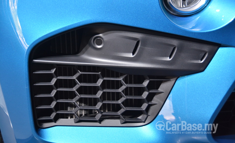 BMW X6 M F86 (2015) Exterior