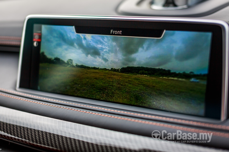 BMW X6 M F86 (2015) Interior