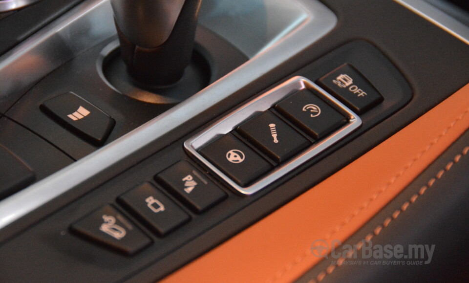 Land Rover Range Rover L405 (2013) Interior