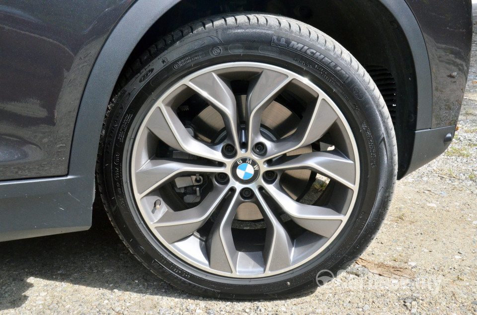 BMW X4 F26 (2014) Exterior