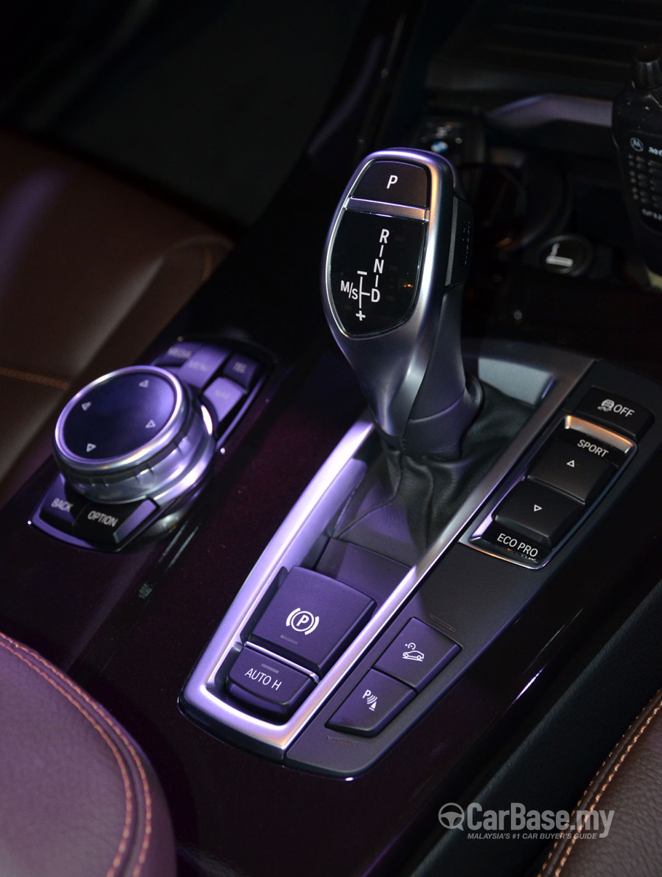 BMW X4 F26 (2014) Interior