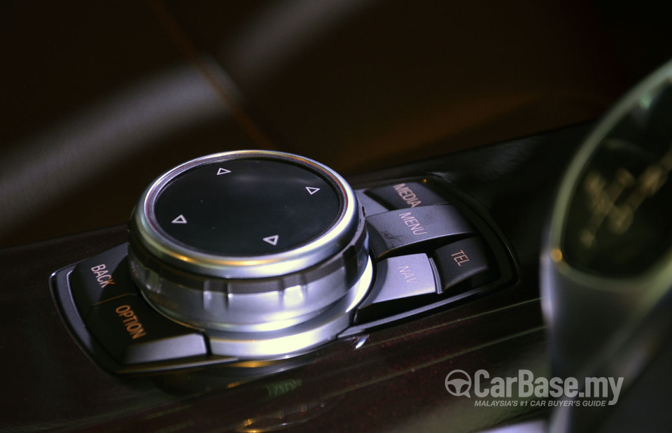 BMW X4 F26 (2014) Interior