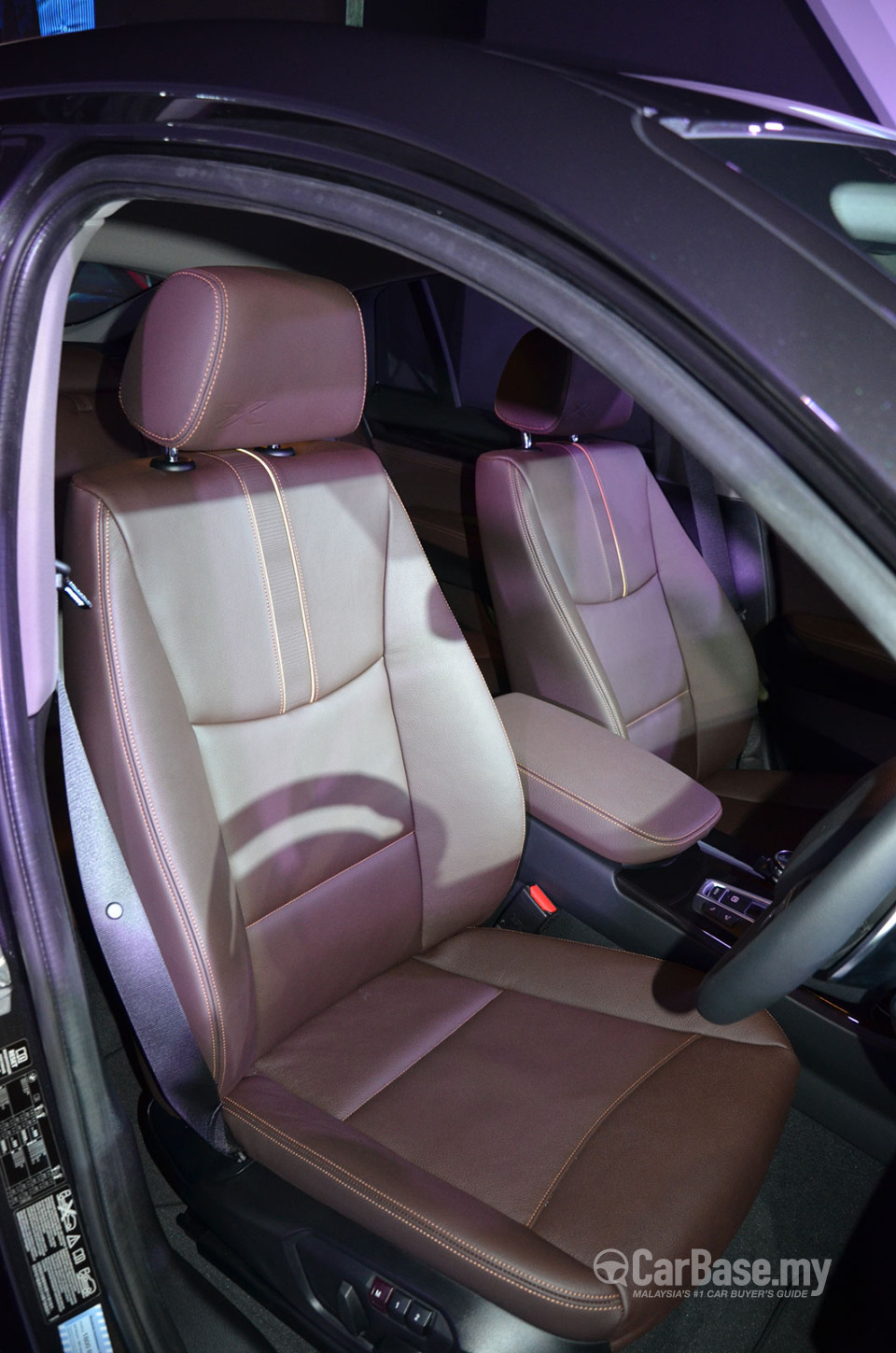 BMW X4 F26 (2014) Interior