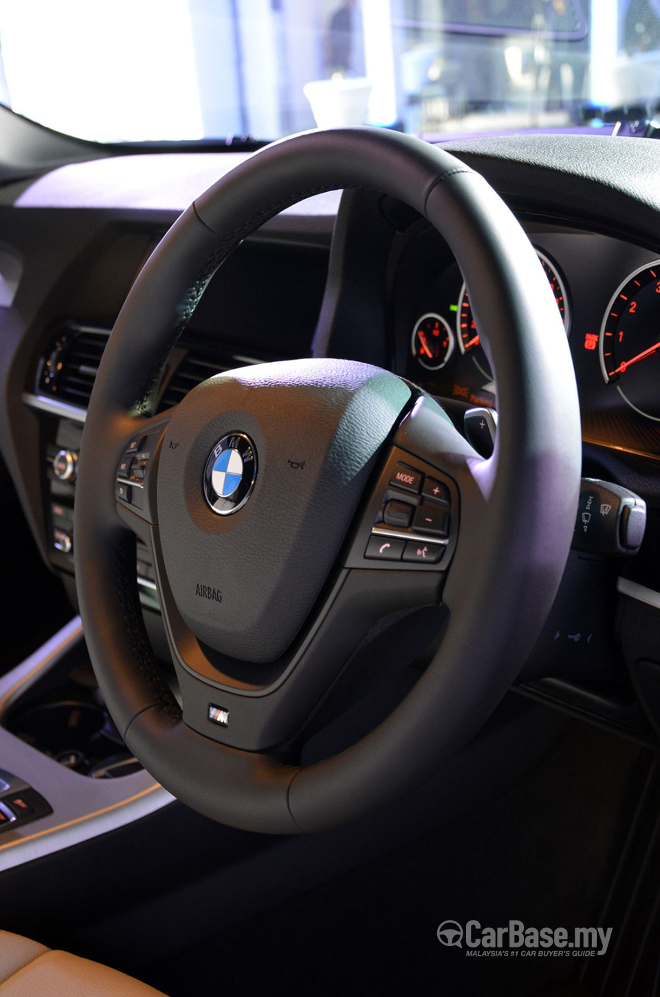 BMW X4 F26 (2014) Interior