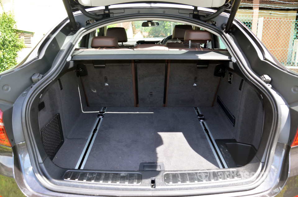 BMW X4 F26 (2014) Interior