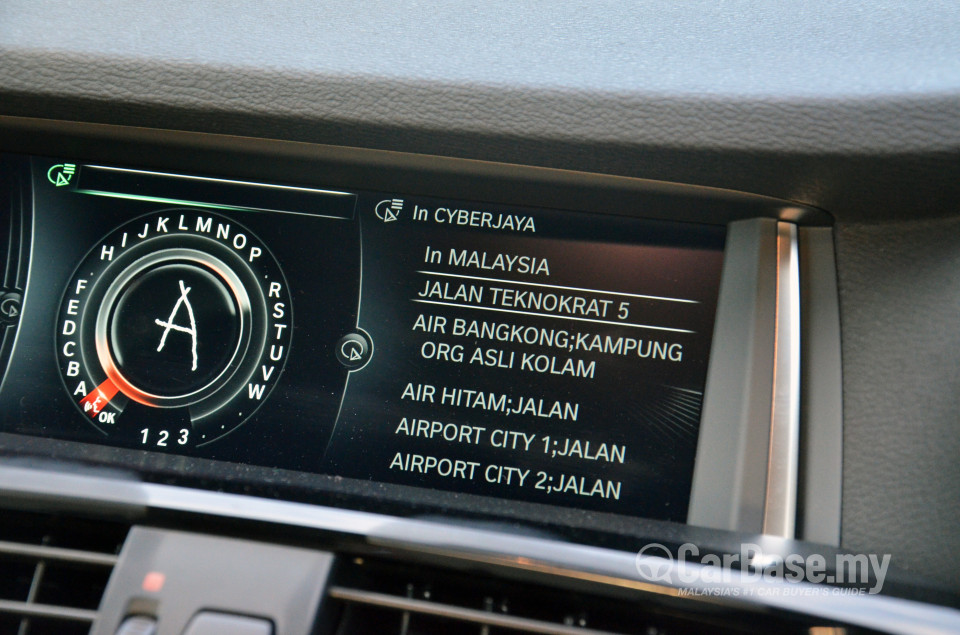 BMW X4 F26 (2014) Interior