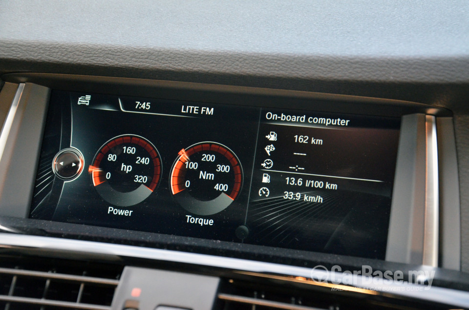 BMW X4 F26 (2014) Interior