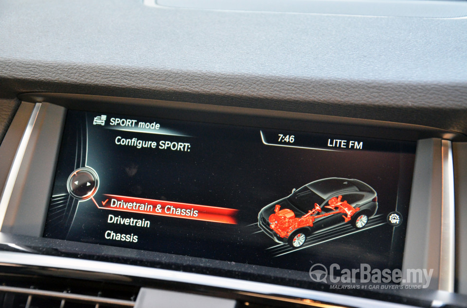 BMW X4 F26 (2014) Interior