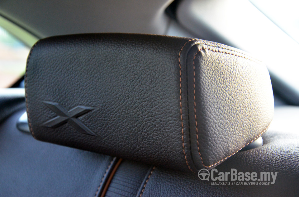 BMW X4 F26 (2014) Interior