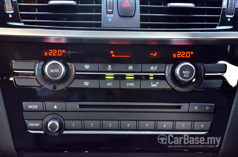 BMW X4 F26 (2014) Interior