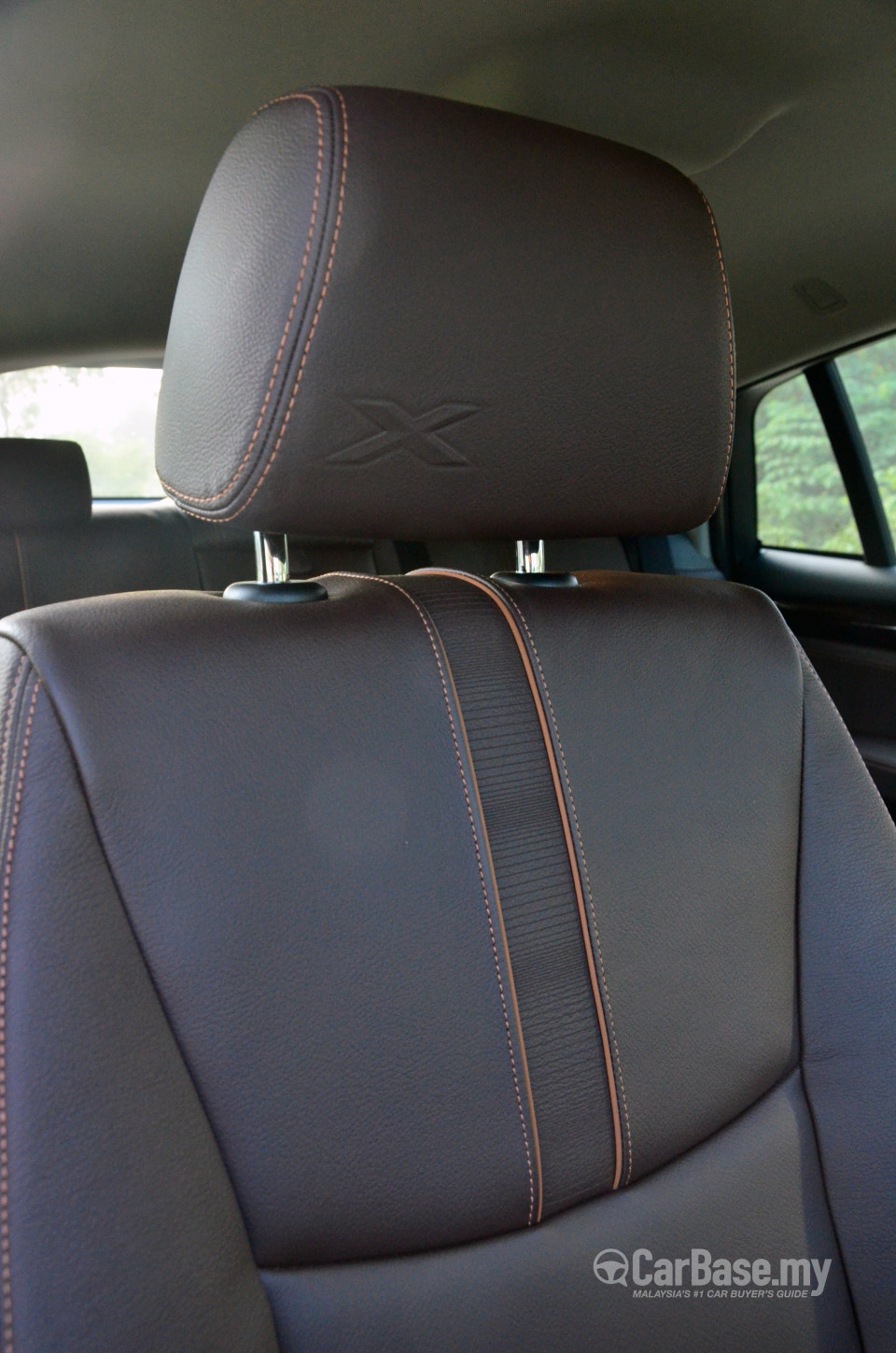 BMW X4 F26 (2014) Interior