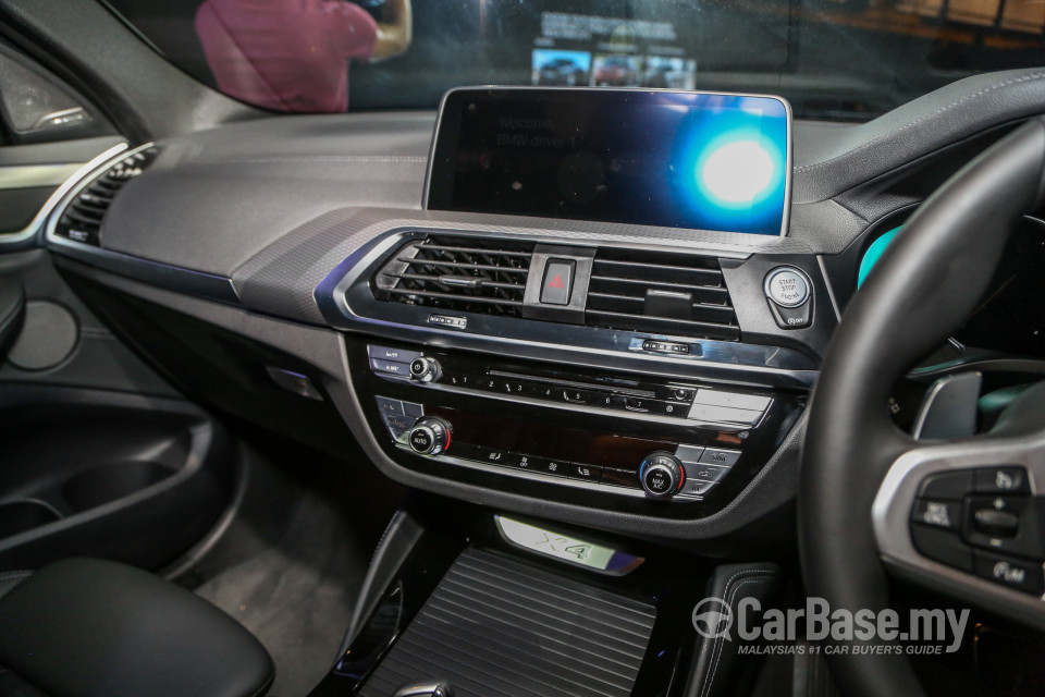 BMW X4 G02 (2019) Interior