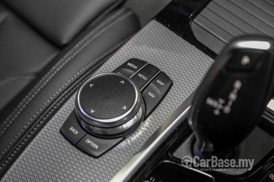BMW X4 G02 (2019) Interior