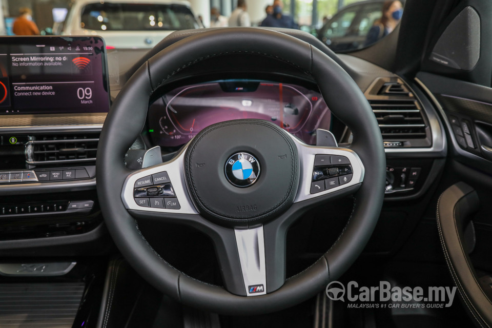 BMW X4 G02 LCI (2022) Interior
