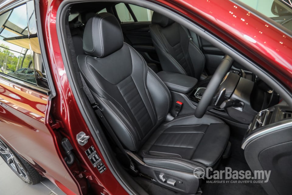 BMW X4 G02 LCI (2022) Interior