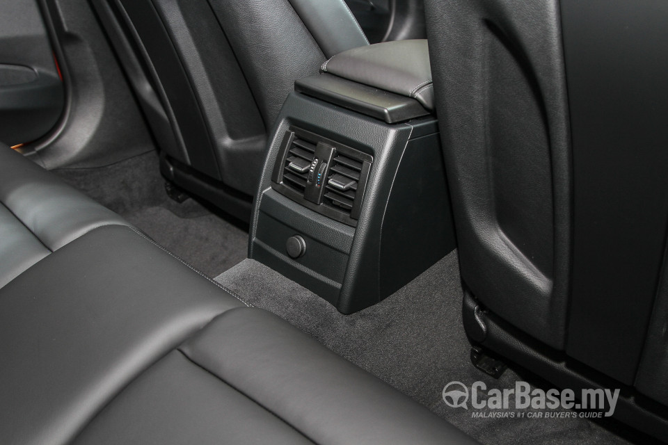 BMW M3 F80 (2014) Interior
