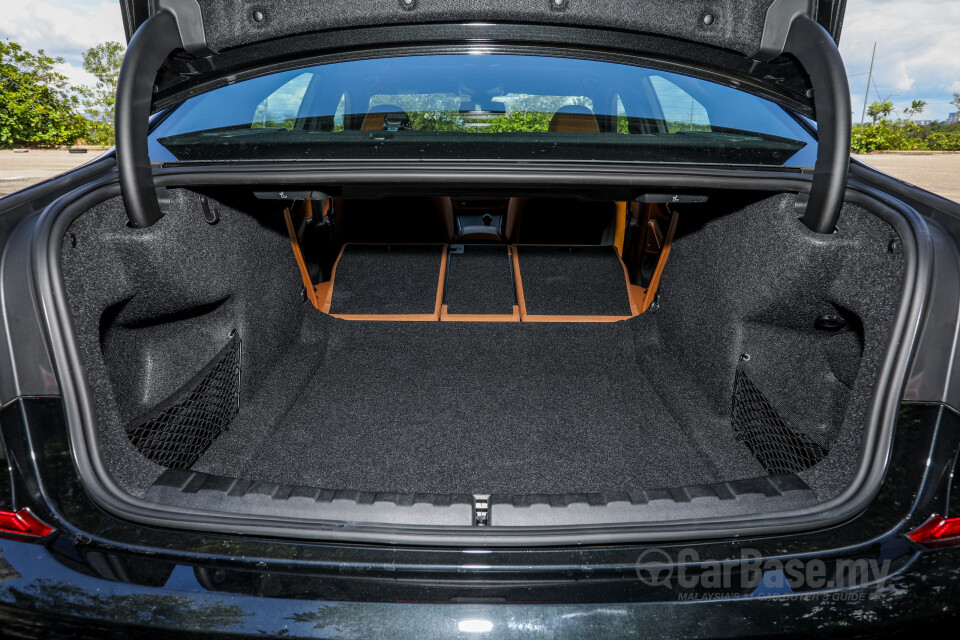 Mazda MX-5 ND (2015) Interior