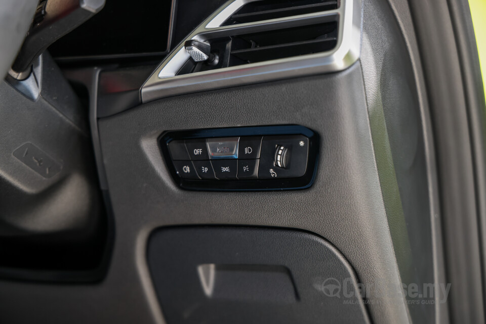 BMW M4 Coupe G82 LCI (2025) Interior