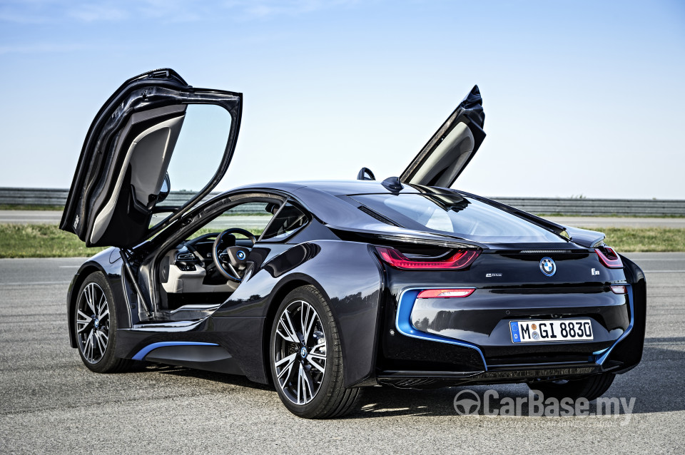 BMW i8 Coupe i12 (2015) Exterior