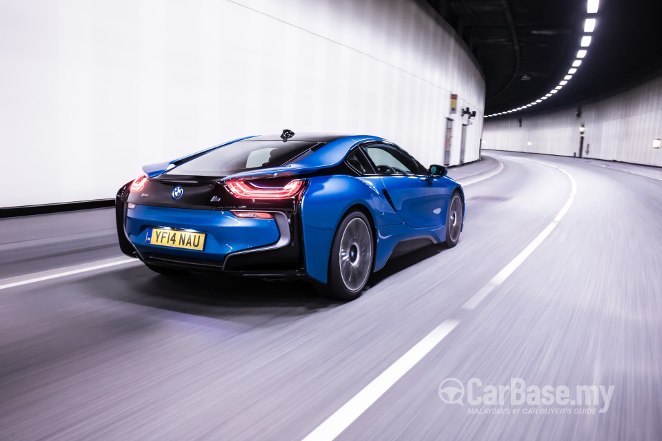 BMW i8 Coupe i12 (2015) Exterior