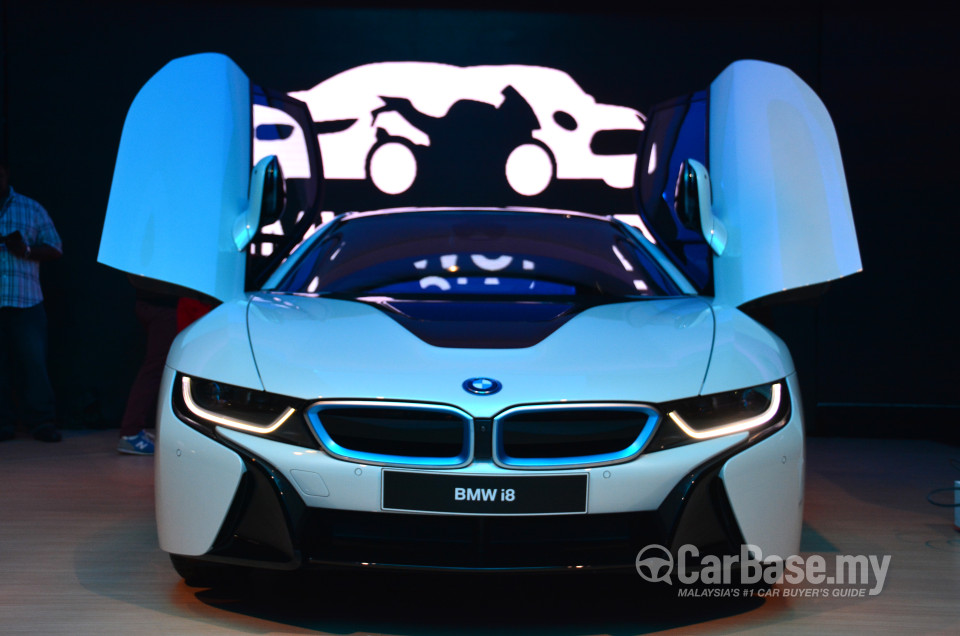 BMW i8 Coupe i12 (2015) Exterior