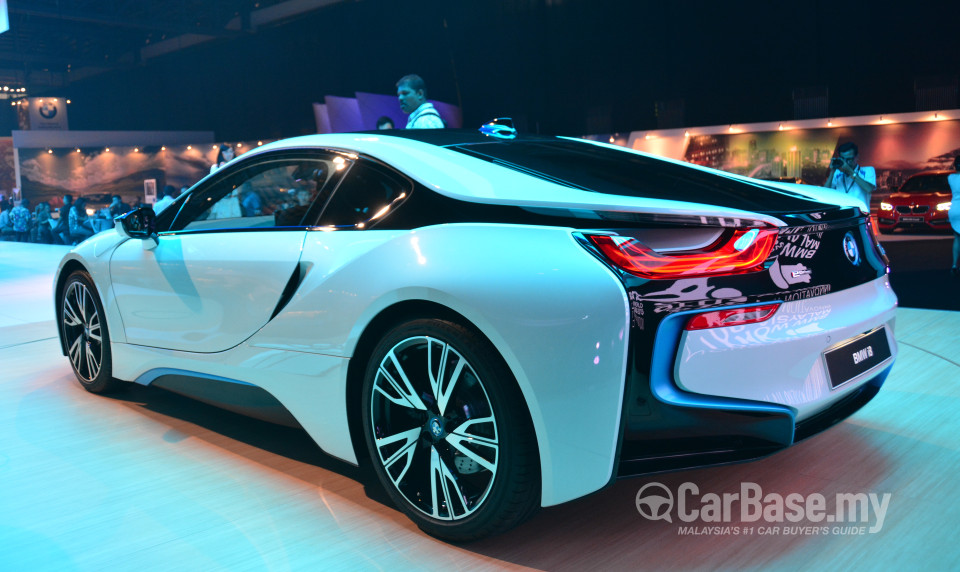 BMW i8 Coupe i12 (2015) Exterior