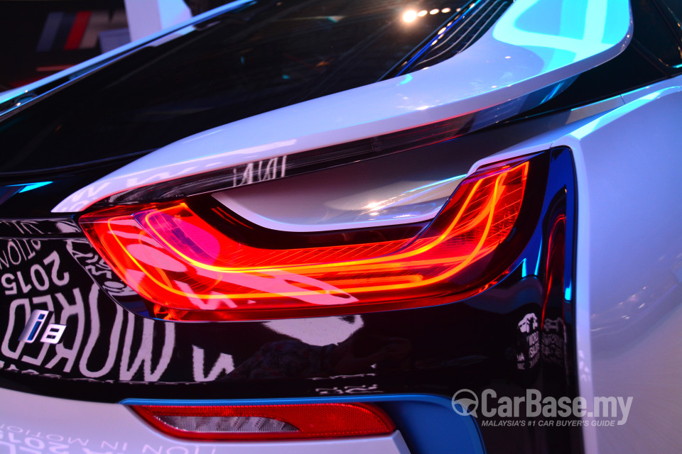 BMW i8 Coupe i12 (2015) Exterior