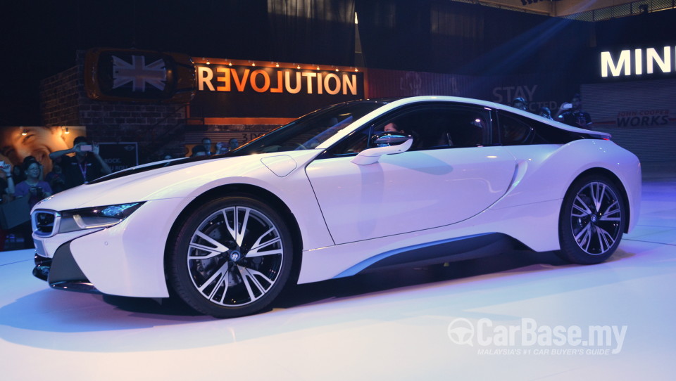 BMW i8 Coupe i12 (2015) Exterior