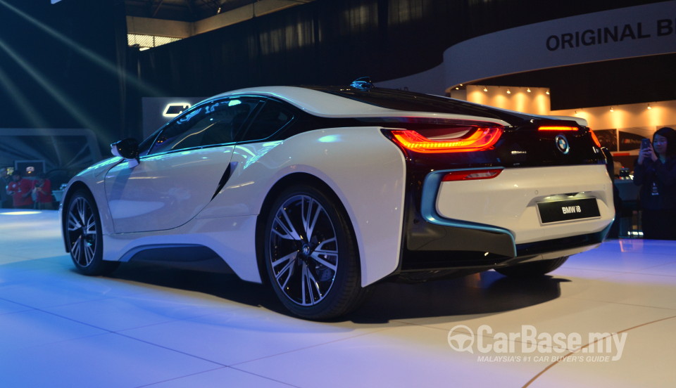 BMW i8 Coupe i12 (2015) Exterior