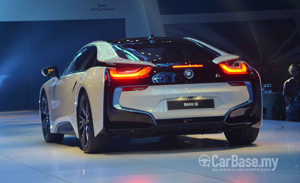 BMW i8 Coupe i12 (2015) Exterior