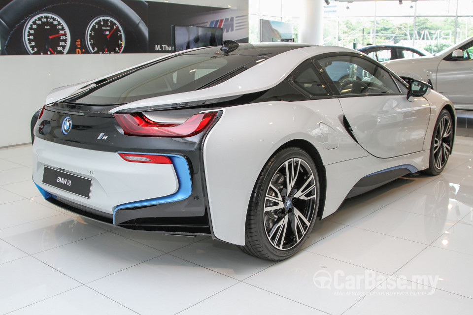 BMW i8 Coupe i12 (2015) Exterior
