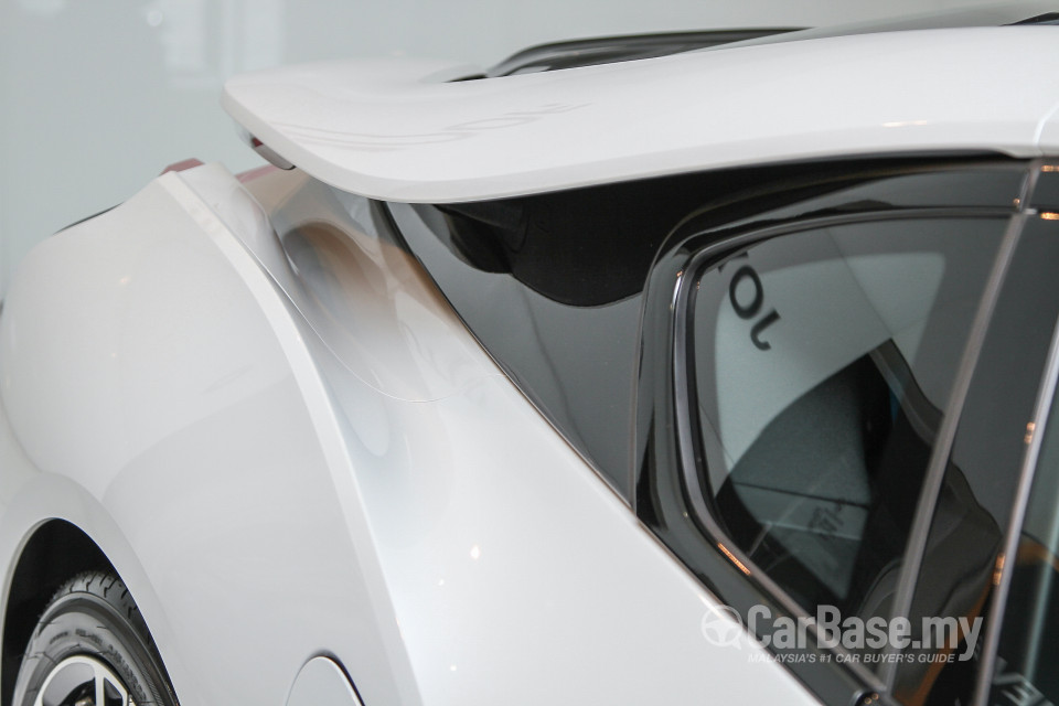 BMW i8 Coupe i12 (2015) Exterior
