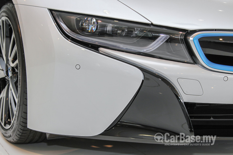 BMW i8 Coupe i12 (2015) Exterior