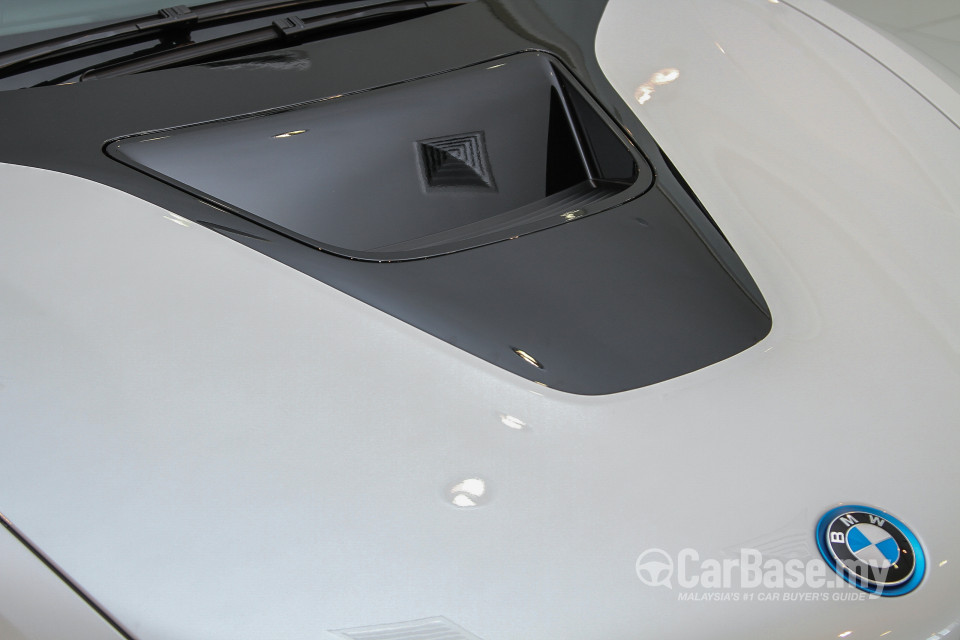 BMW i8 Coupe i12 (2015) Exterior