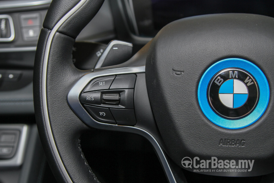 BMW i8 Coupe i12 (2015) Interior