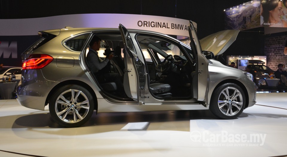 BMW 2 Series Active Tourer F45 (2015) Exterior