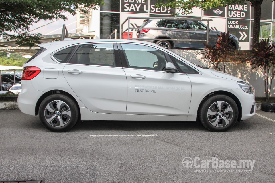 BMW 2 Series Active Tourer F45 (2015) Exterior
