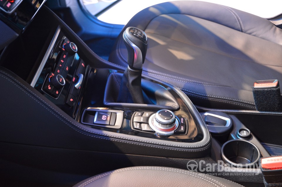 BMW 2 Series Active Tourer F45 (2015) Interior