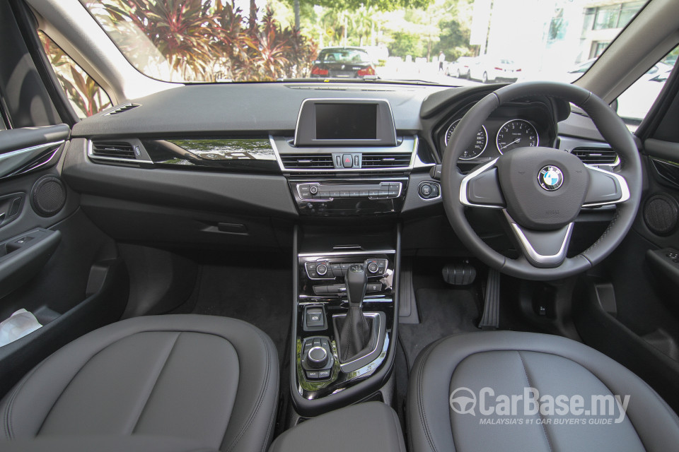 BMW 2 Series Active Tourer F45 (2015) Interior