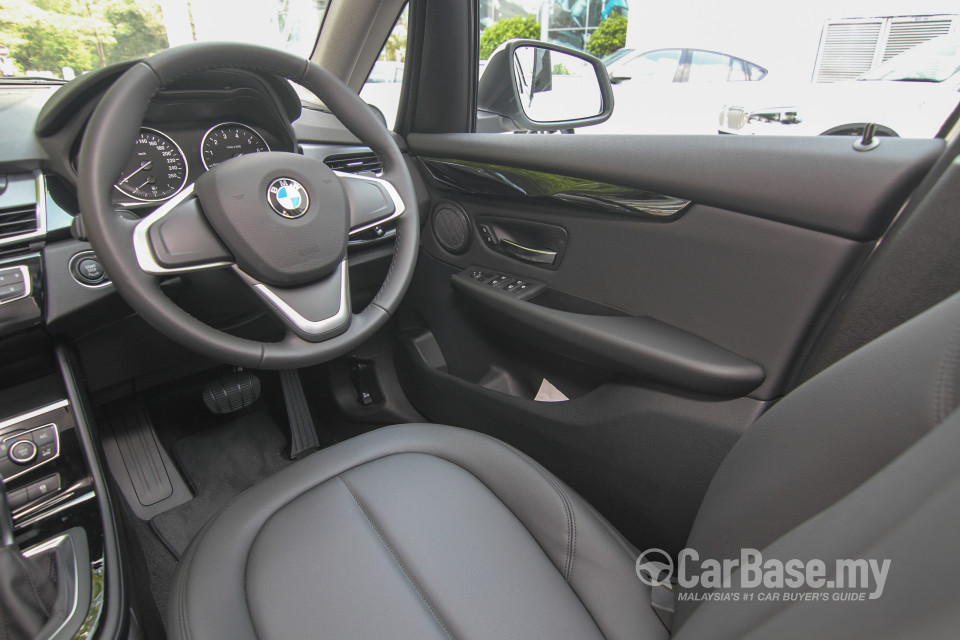 BMW 2 Series Active Tourer F45 (2015) Interior