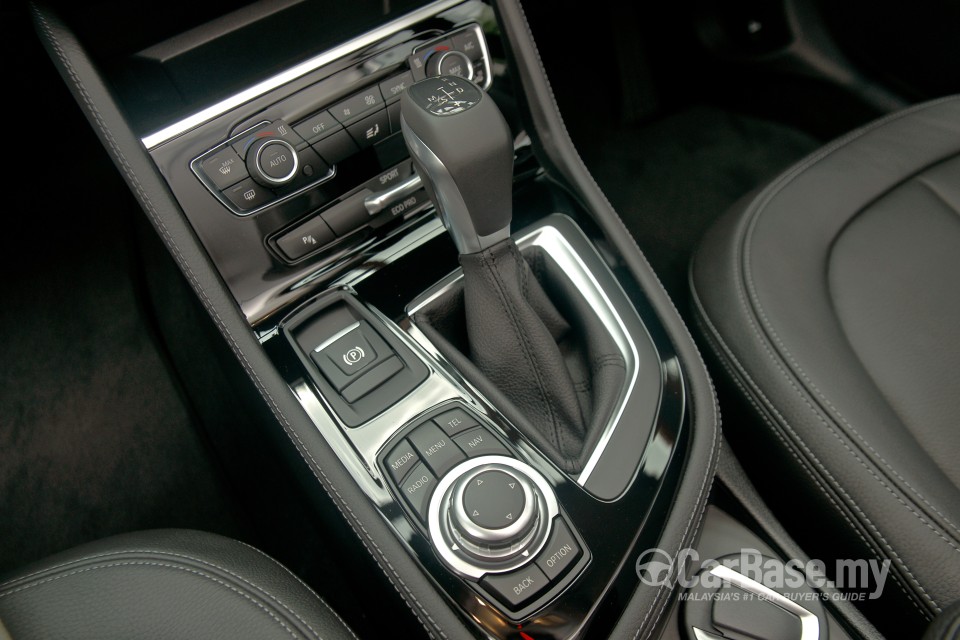 BMW 2 Series Gran Tourer F46 (2015) Interior