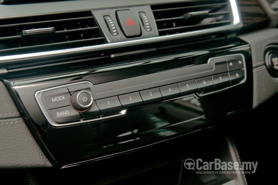 BMW 2 Series Gran Tourer F46 (2015) Interior