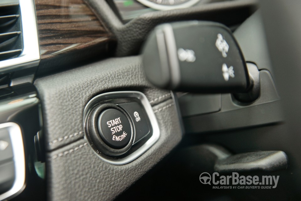 BMW 2 Series Gran Tourer F46 (2015) Interior