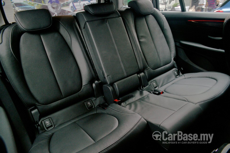 BMW 2 Series Gran Tourer F46 (2015) Interior
