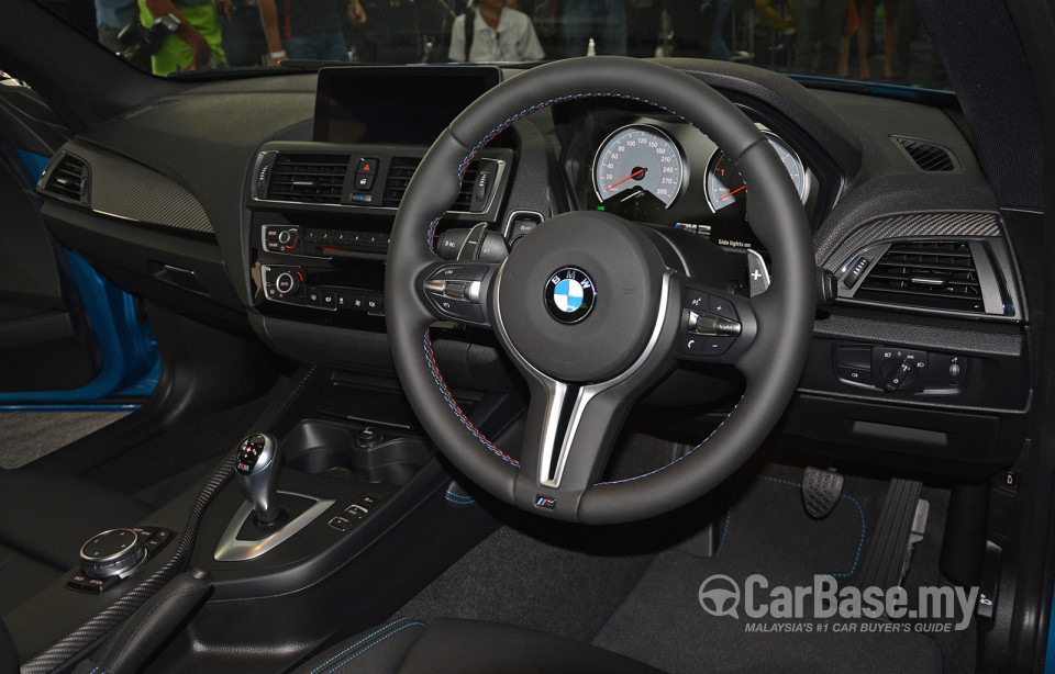 BMW M2 Coupe F87 (2016) Interior